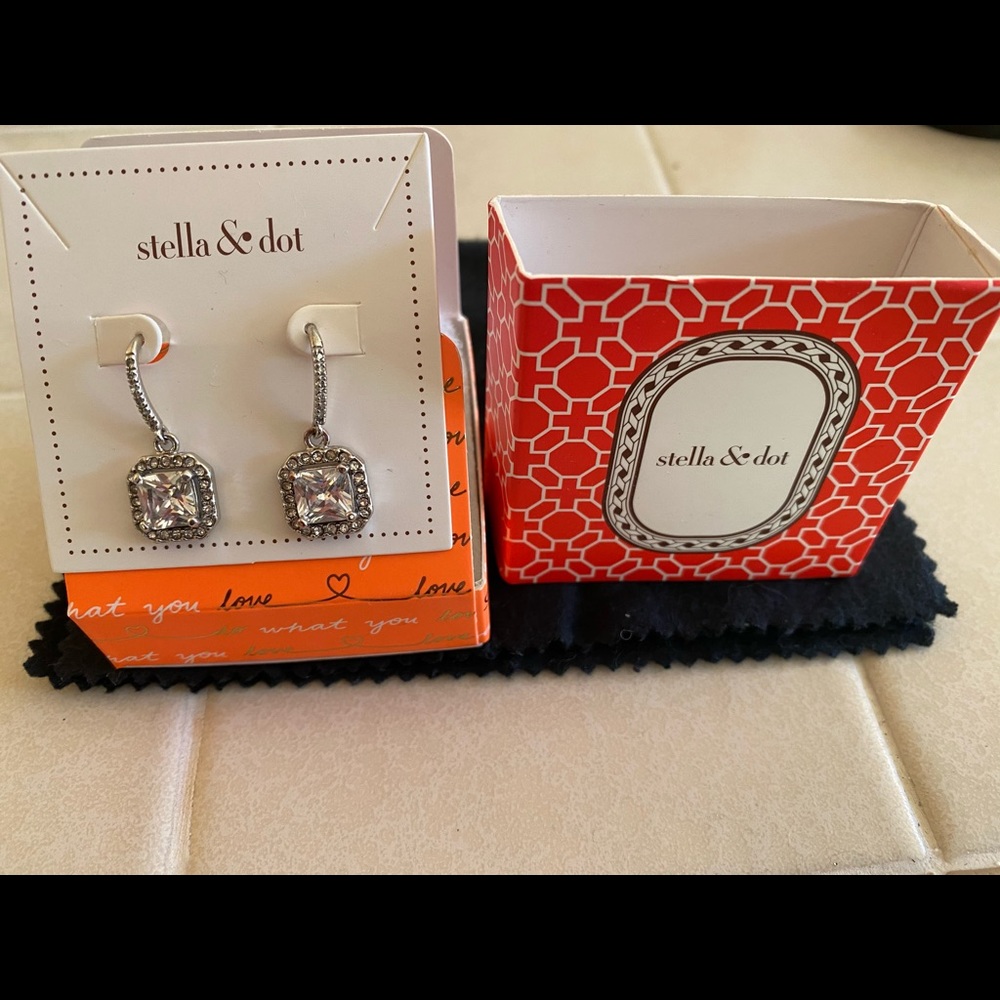 Stella & Dot Deco Drop Earrings